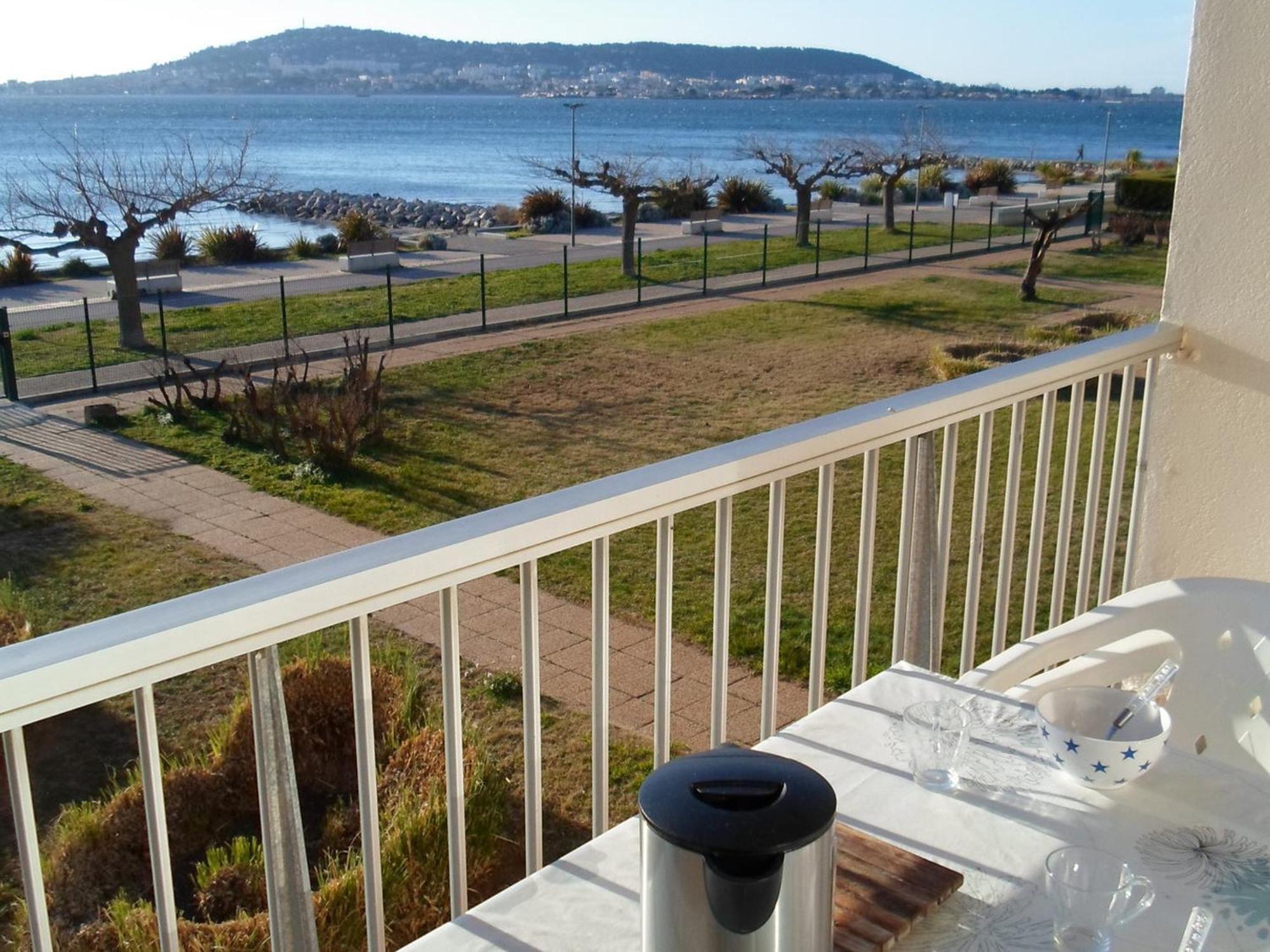 Appartement 2 Etoiles Proche Thermes, Animaux Admis - Fr-1-503-20 Balaruc-les-Bains Exteriör bild